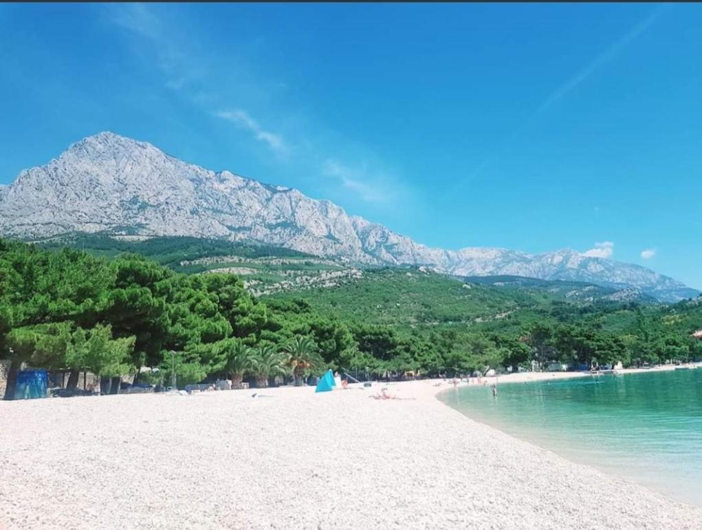 Top Studio 9 Makarska Rivijera Promajna Bagian luar foto