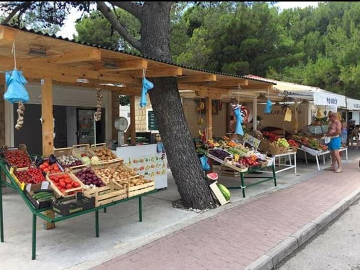 Top Studio 9 Makarska Rivijera Promajna Bagian luar foto